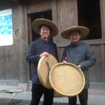 2014 與團紀彥建築師在越南