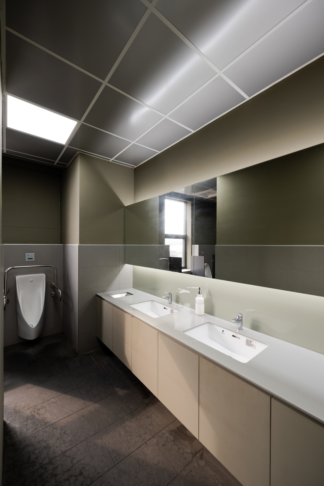 嘉里大榮物流汐止站新建工程