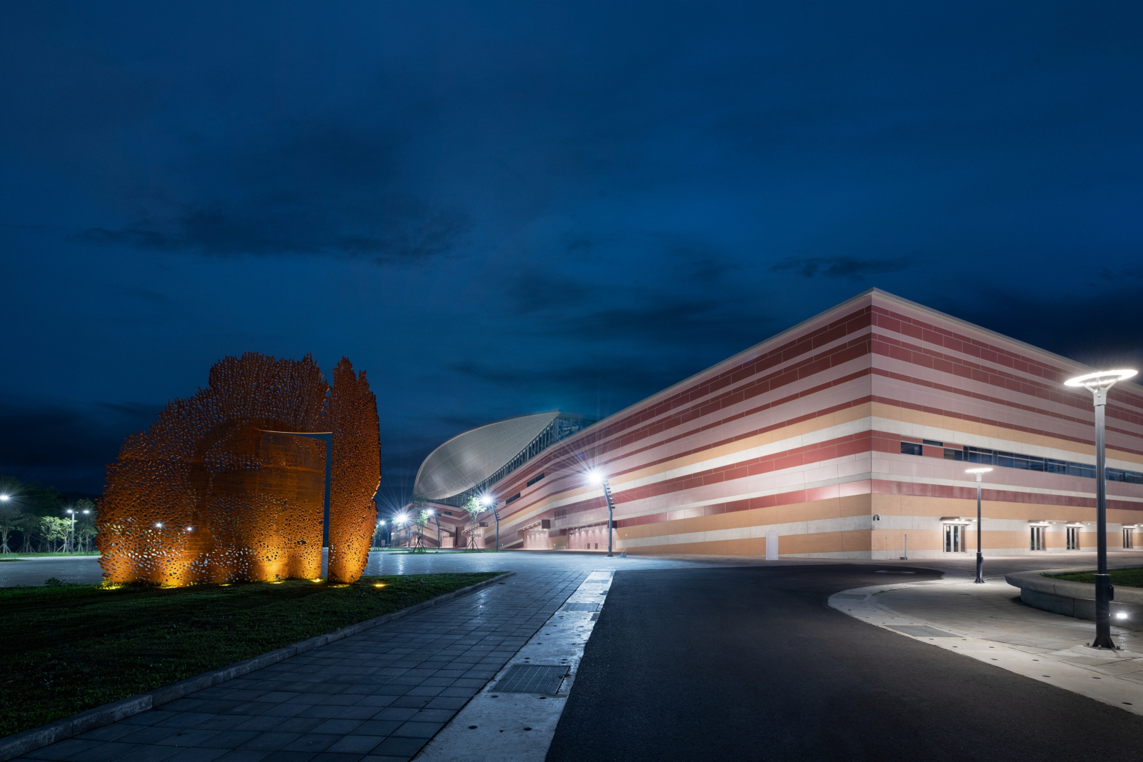 興建大臺南會展中心統包工程