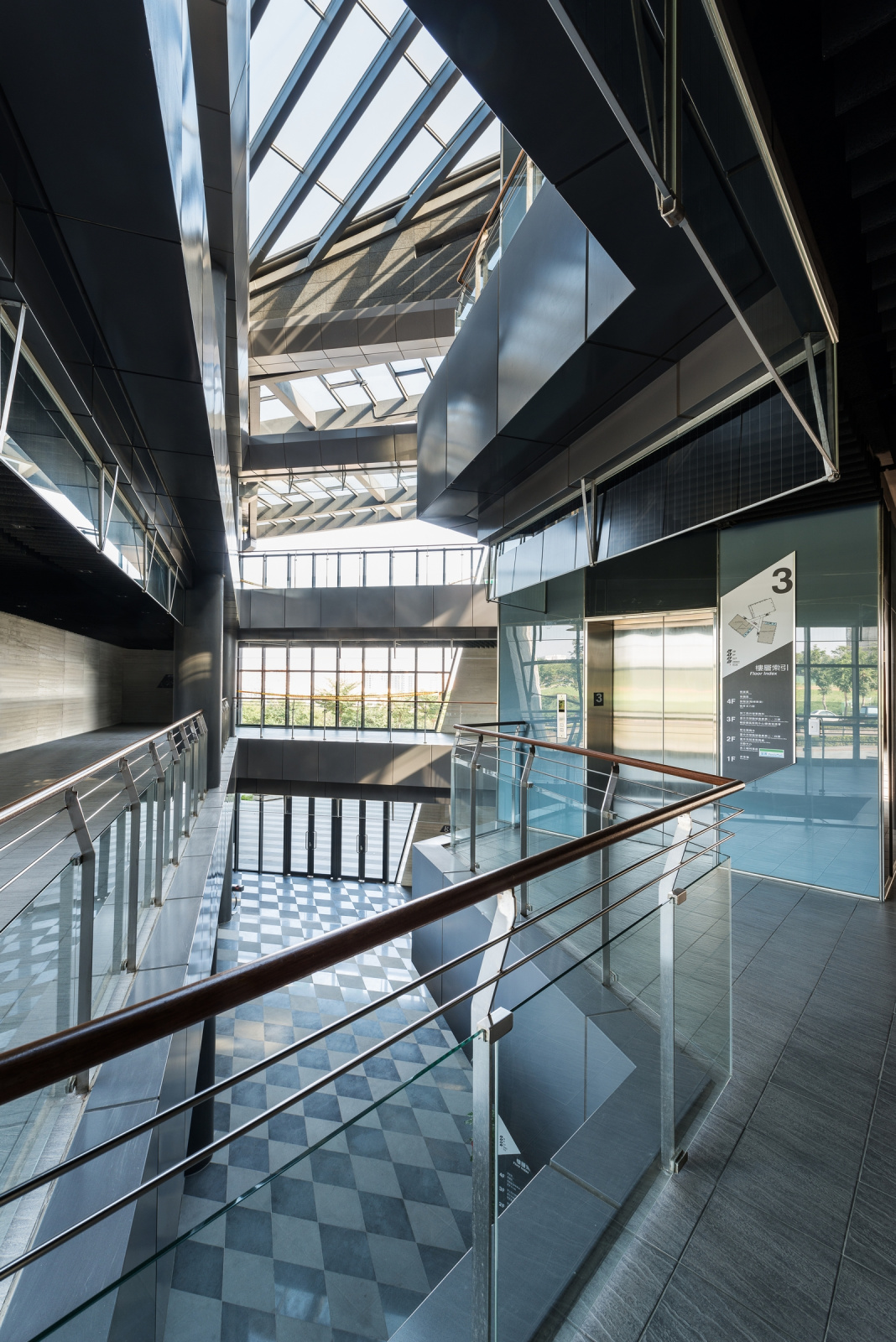 臺中市精機園區服務中心