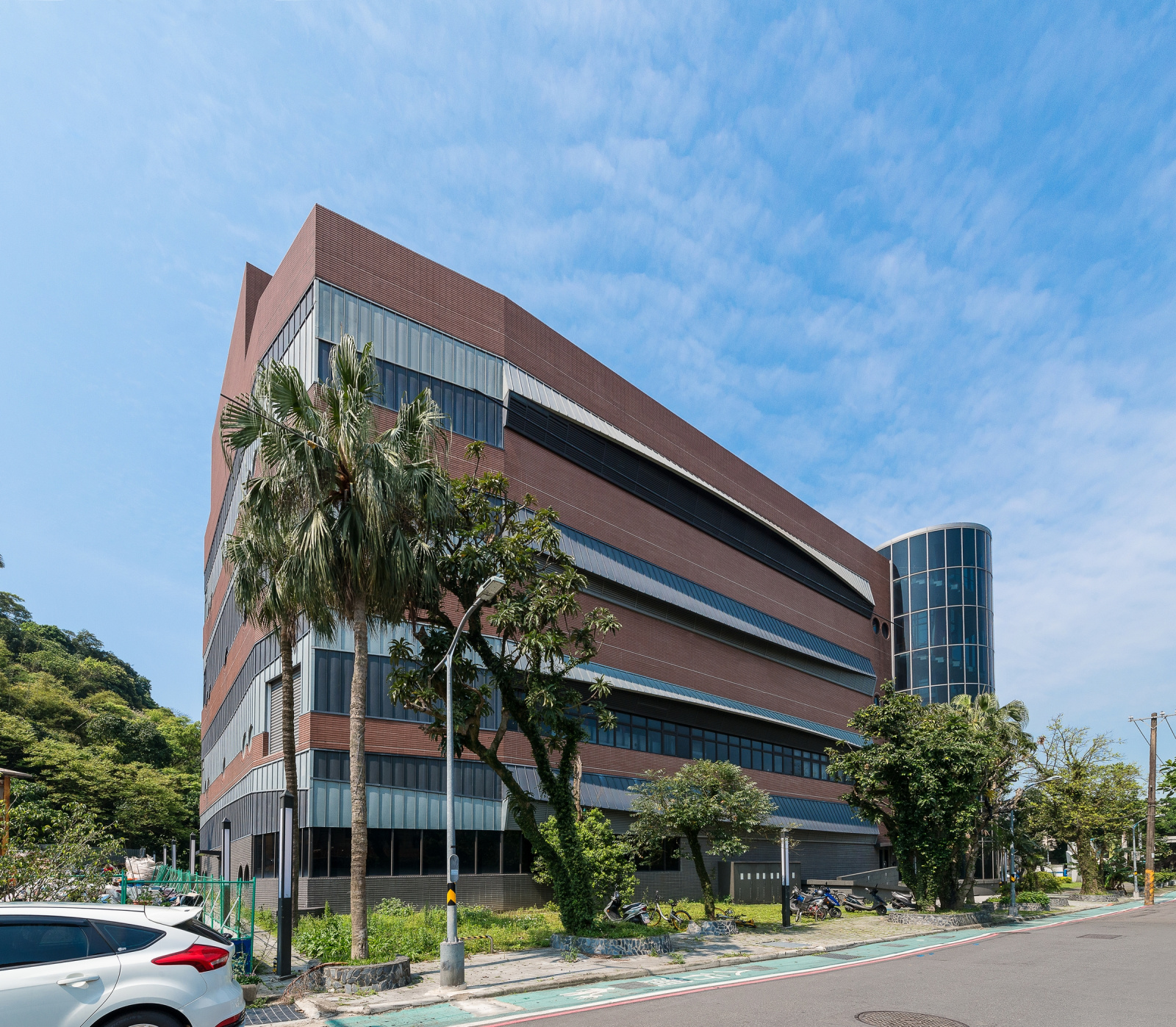 國立臺灣大學實驗動物研究中心